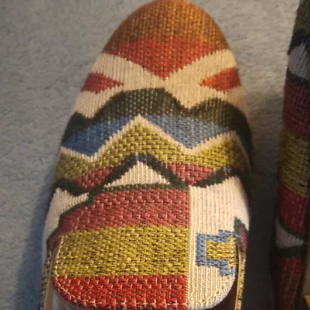 Universal Thread Multicolor Patterned Slides - image 5